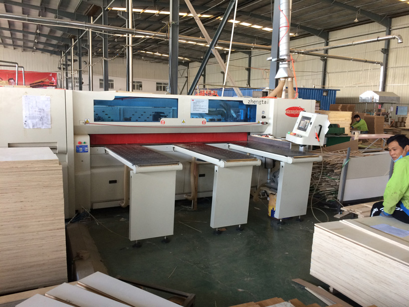 醫(yī)院專用門(mén)